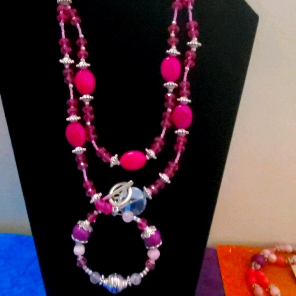Vintage necklace!
